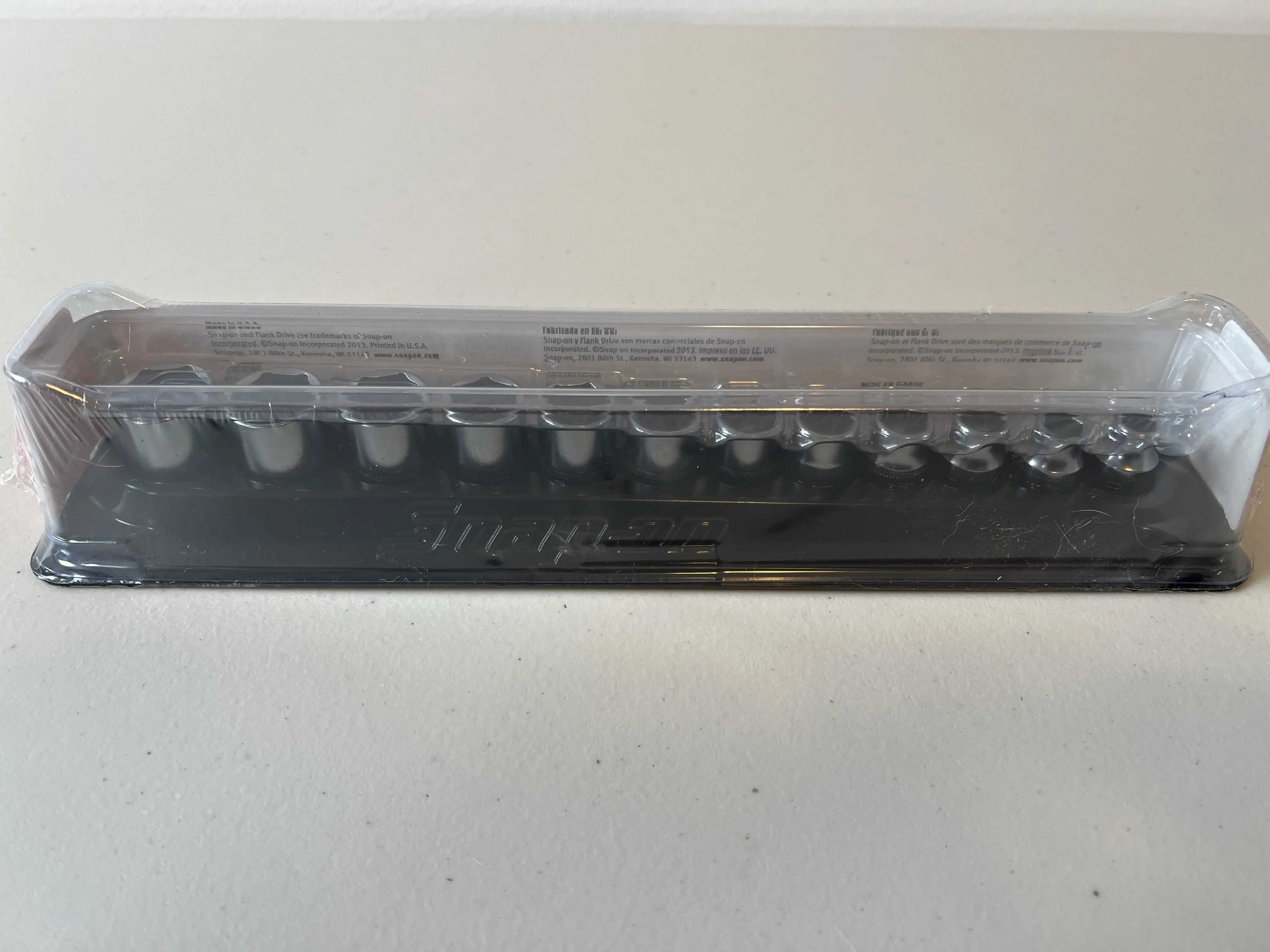 Snap-On 12pc 3/8" 6pt Metric Flank Drive Shallow Socket Set (8-19mm) 212FSMY