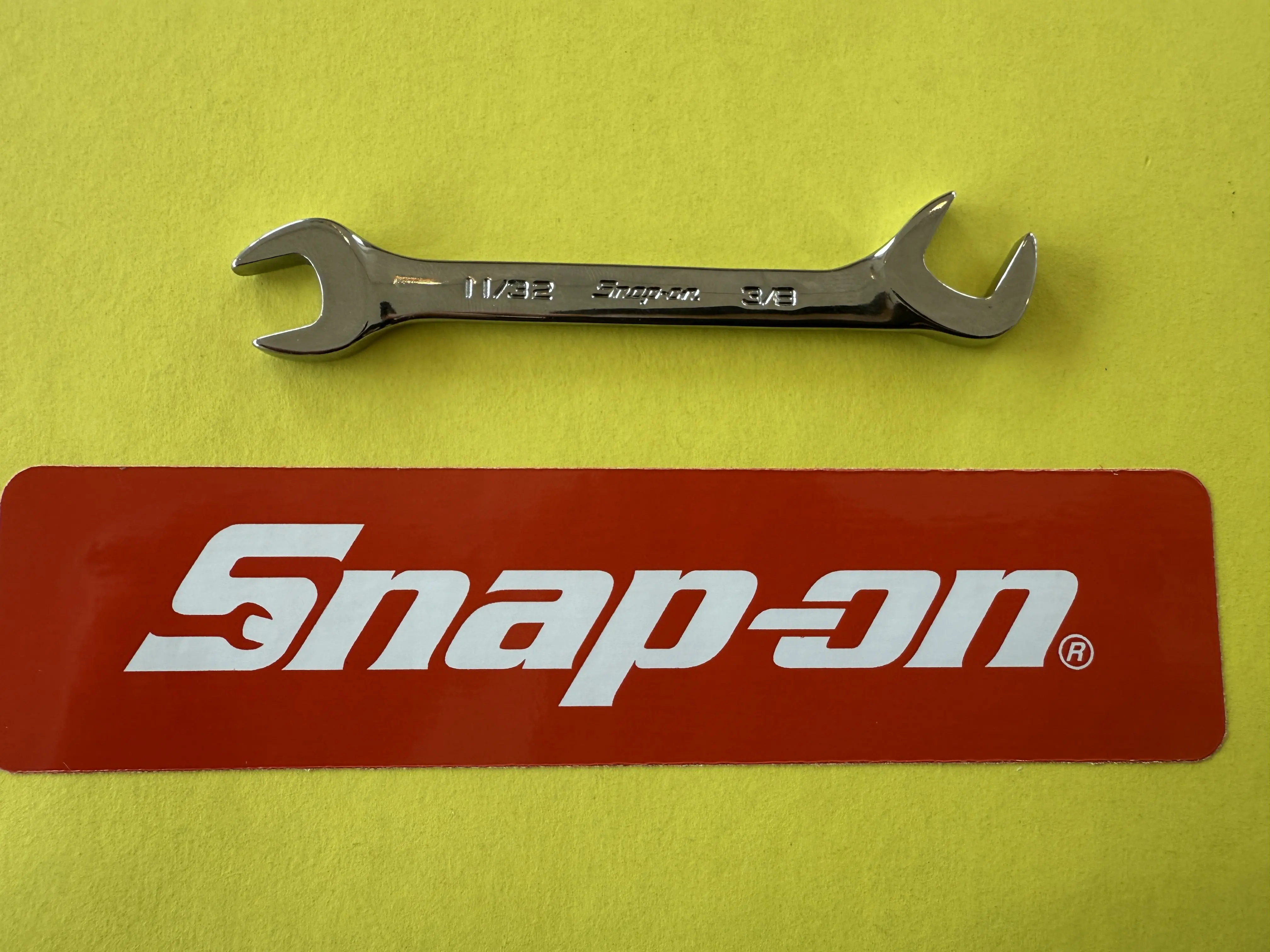 Snap-On 11/32-3/8" SAE 15*/60* Offset Open-End Ignition Wrench DS2224A