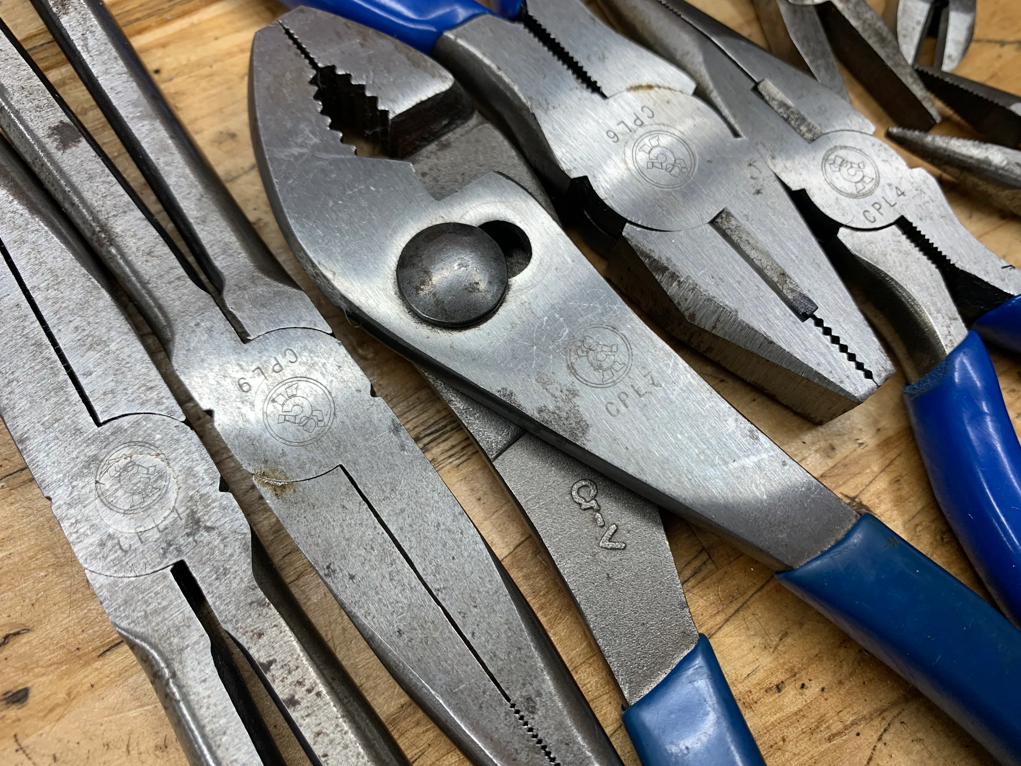 CORNWELL 8 PIECES CPL- SET PLIERS-NEEDLE PLIERS MADE IN THE